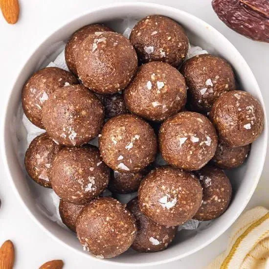 Dates Laddu