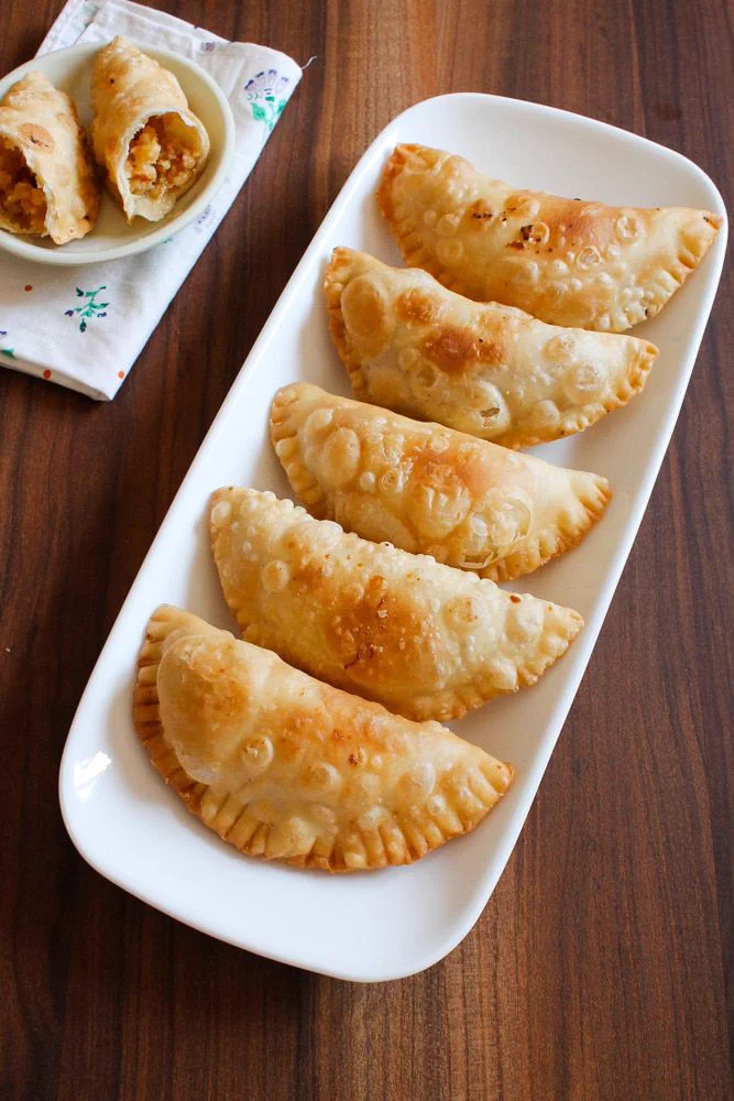 Mawa Gujiya